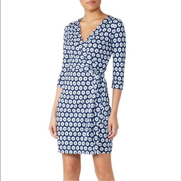 Diane Von Furstenberg Julian Mini Floral Silk Wrap Dress